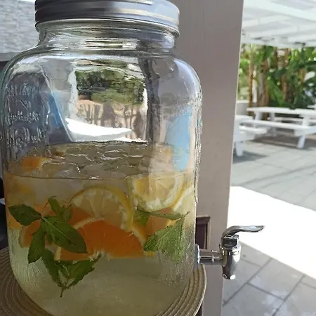 アパートホテル Summer Dream 3*