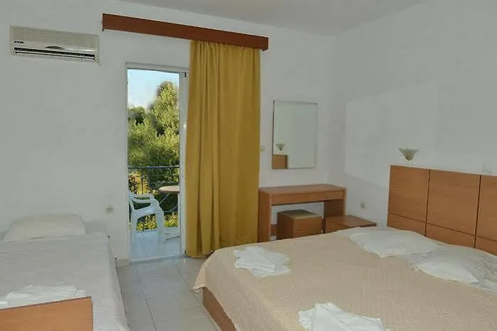 Summer Dream Ξενοδοχείο με διαμερίσματα 3*