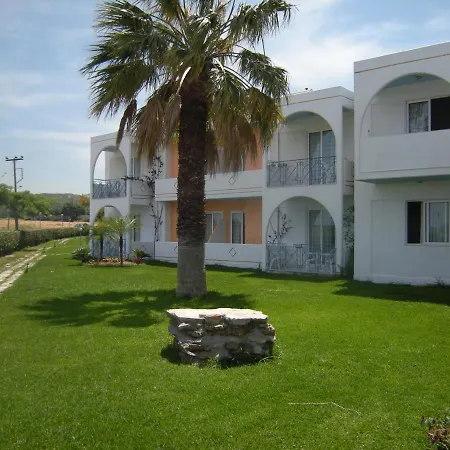 Aparthotel Summer Dream 3*