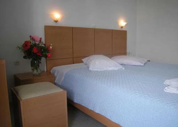 Summer Dream 3* Theologos (Rhodes)